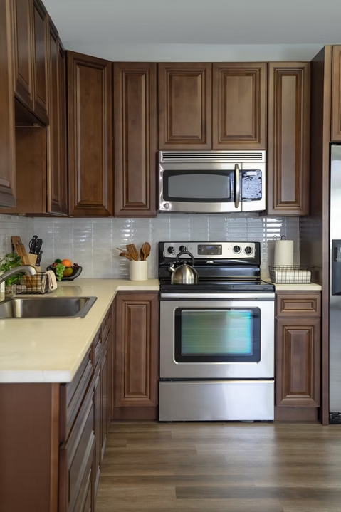 Dark Caramel kitchen